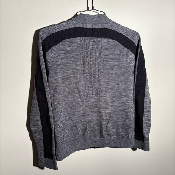 Nike Tech Bomber Jacket - Picture 7 of 8